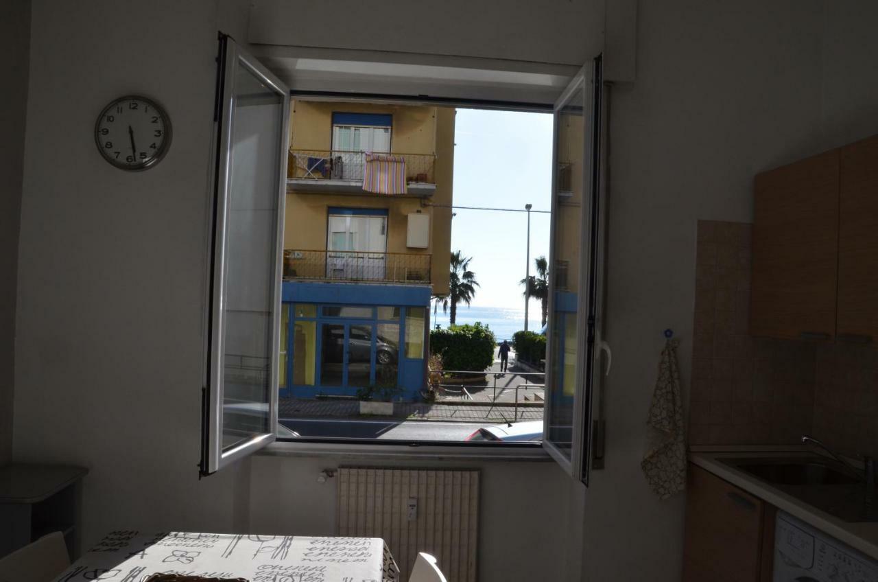 A Due Passi Dal Mare Apartment Sestri Levante Exterior foto